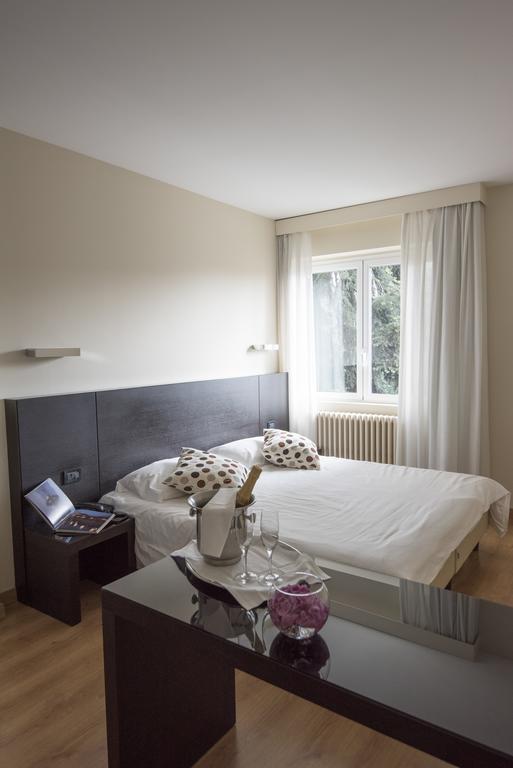 Hotel Serenella Baveno Zewnętrze zdjęcie